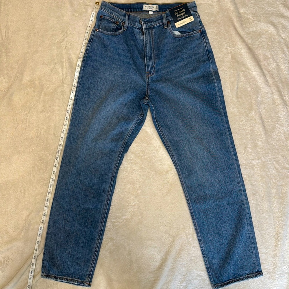 Abercrombie & Fitch Curve Love Jeans